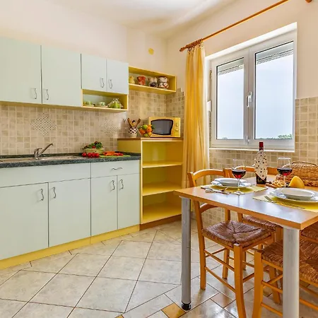 Amazing Home In Valtura * Valtura