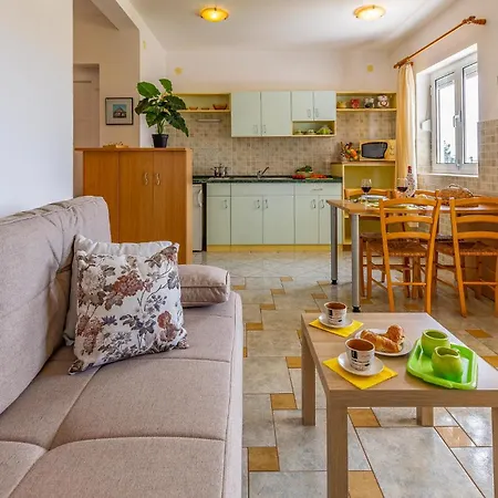Amazing Home In Valtura Holiday home *